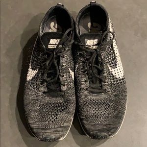 Nike flyknit racer Oreo